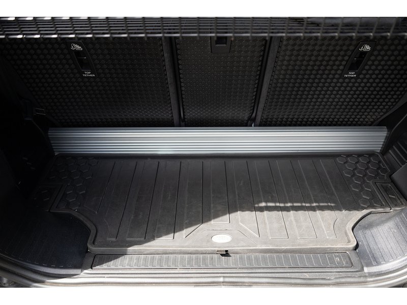 Land Rover 3.0 D200 MHEV S SUV 3dr Diesel Auto 4WD Euro 6 (s/s) (200 ps)
