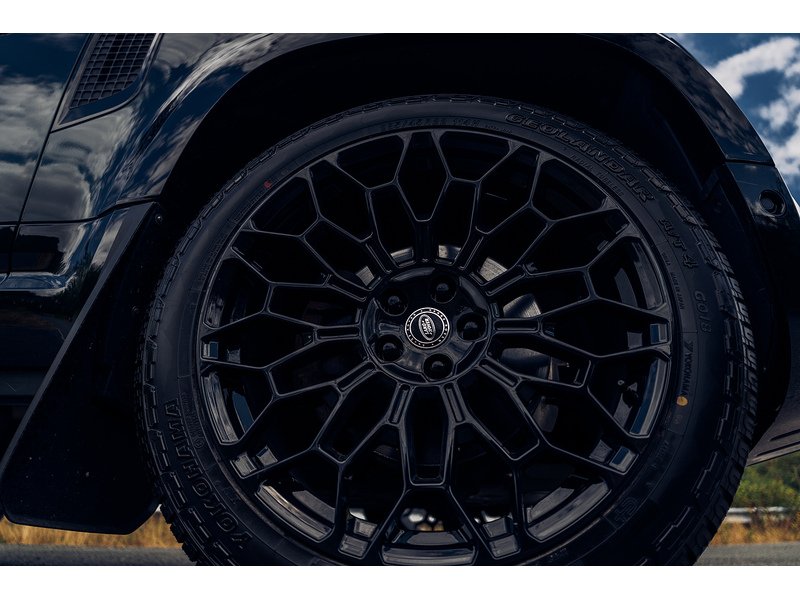 Land Rover 3.0 D200 MHEV S SUV 3dr Diesel Auto 4WD Euro 6 (s/s) (200 ps)