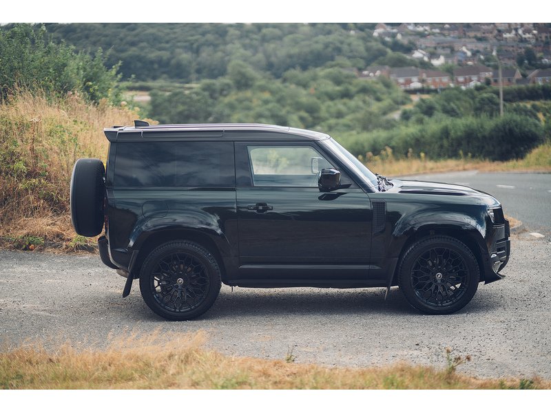 Land Rover 3.0 D200 MHEV S SUV 3dr Diesel Auto 4WD Euro 6 (s/s) (200 ps)