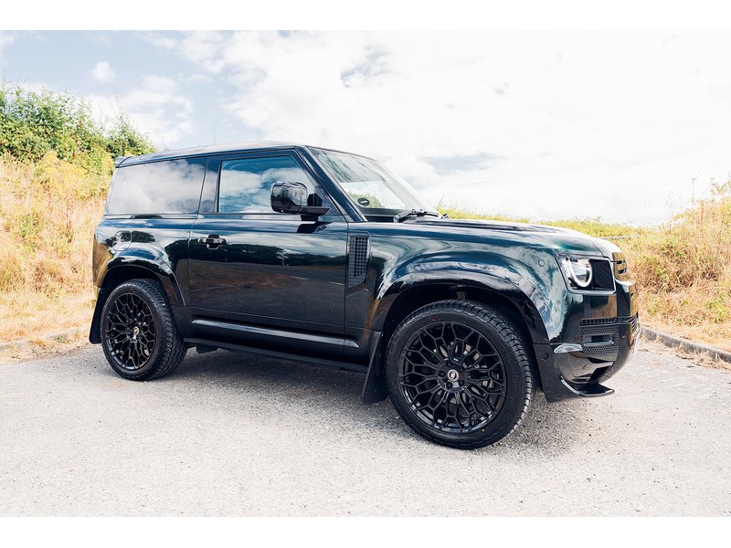 Land Rover 3.0 D200 MHEV S SUV 3dr Diesel Auto 4WD Euro 6 (s/s) (200 ps)