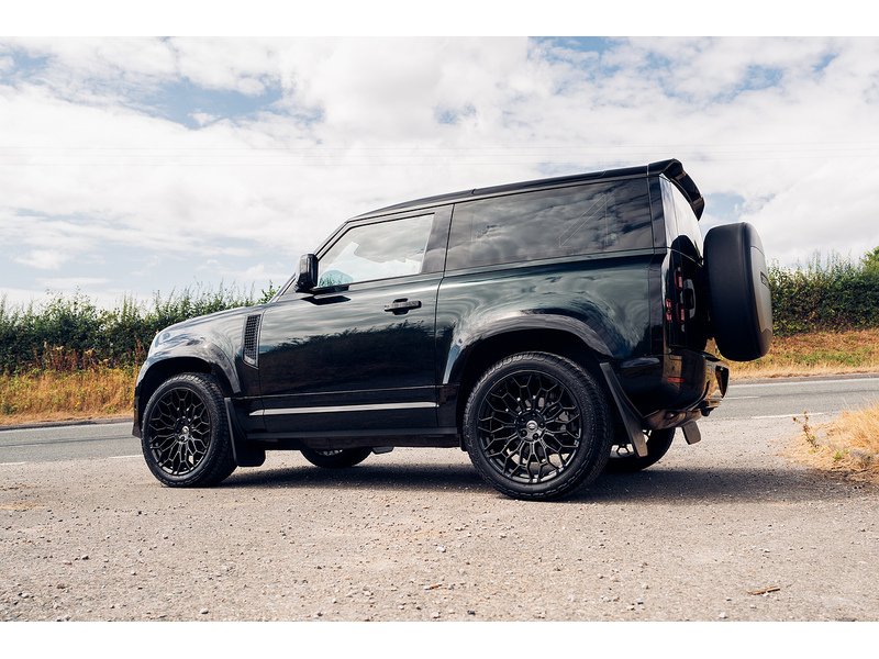 Land Rover 3.0 D200 MHEV S SUV 3dr Diesel Auto 4WD Euro 6 (s/s) (200 ps)