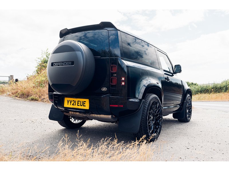 Land Rover 3.0 D200 MHEV S SUV 3dr Diesel Auto 4WD Euro 6 (s/s) (200 ps)