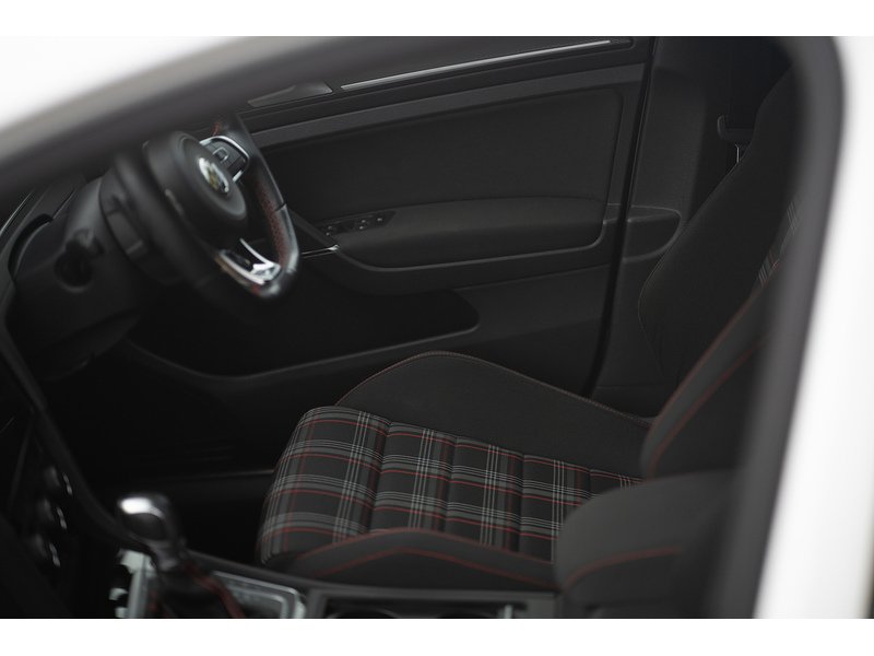 Volkswagen Gti Tsi Dsg 2.0 5dr Hatchback Semi Auto Petrol