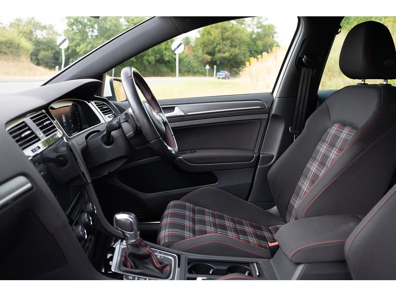 Volkswagen Gti Tsi Dsg 2.0 5dr Hatchback Semi Auto Petrol
