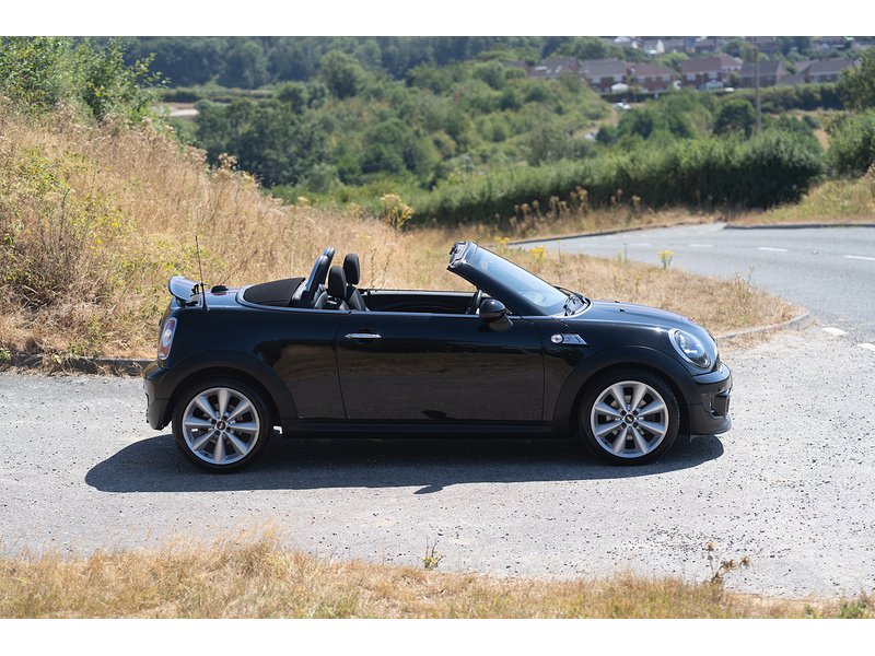 MINI 2.0 Cooper SD Convertible 2dr Diesel Manual Euro 5 (s/s) (143 ps)