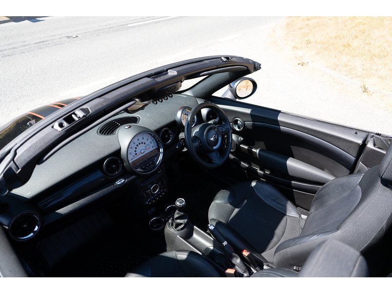 MINI 2.0 Cooper SD Convertible 2dr Diesel Manual Euro 5 (s/s) (143 ps)