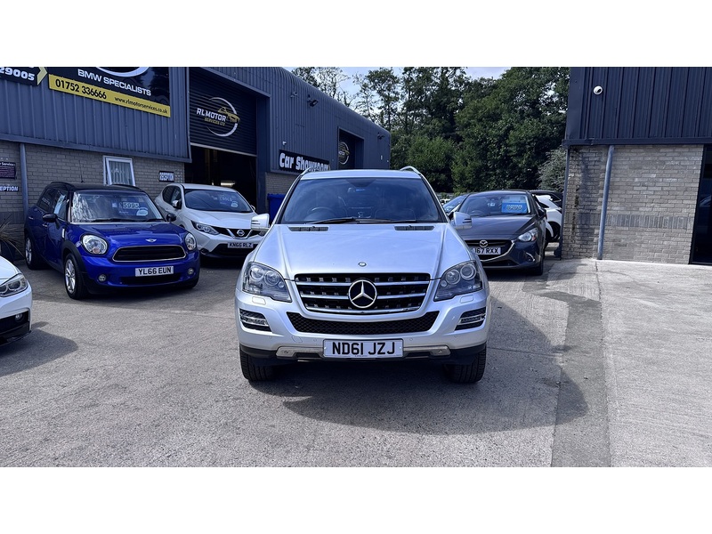 Mercedes-Benz 3.0 ML350 CDI V6 BlueEfficiency Grand Edition SUV 5dr Diesel G-Tronic 4WD Euro 5 (231 ps)