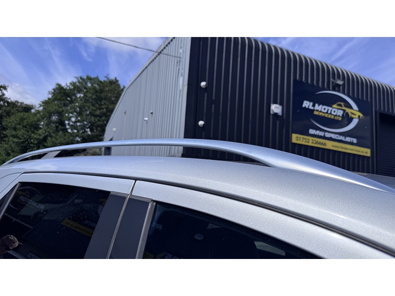 Mercedes-Benz 3.0 ML350 CDI V6 BlueEfficiency Grand Edition SUV 5dr Diesel G-Tronic 4WD Euro 5 (231 ps)