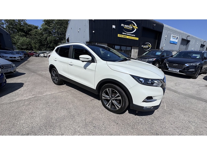 Nissan 1.5 dCi N-Connecta SUV 5dr Diesel Manual Euro 6 (s/s) (110 ps)