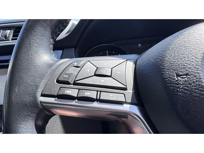 Nissan 1.5 dCi N-Connecta SUV 5dr Diesel Manual Euro 6 (s/s) (110 ps)