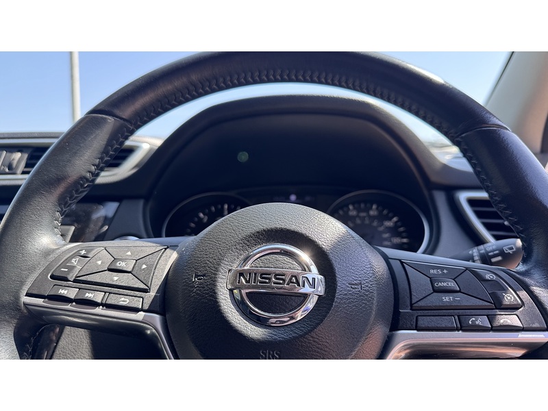 Nissan 1.5 dCi N-Connecta SUV 5dr Diesel Manual Euro 6 (s/s) (110 ps)