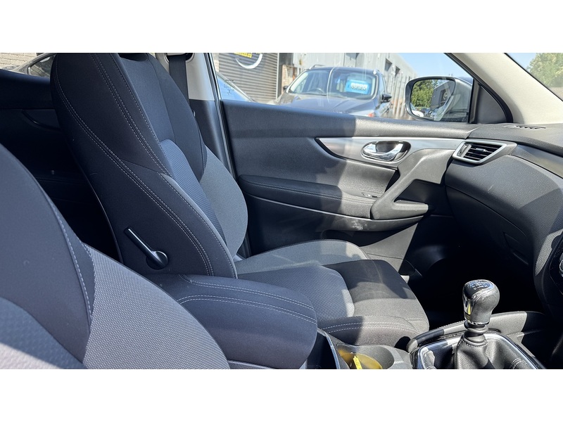Nissan 1.5 dCi N-Connecta SUV 5dr Diesel Manual Euro 6 (s/s) (110 ps)
