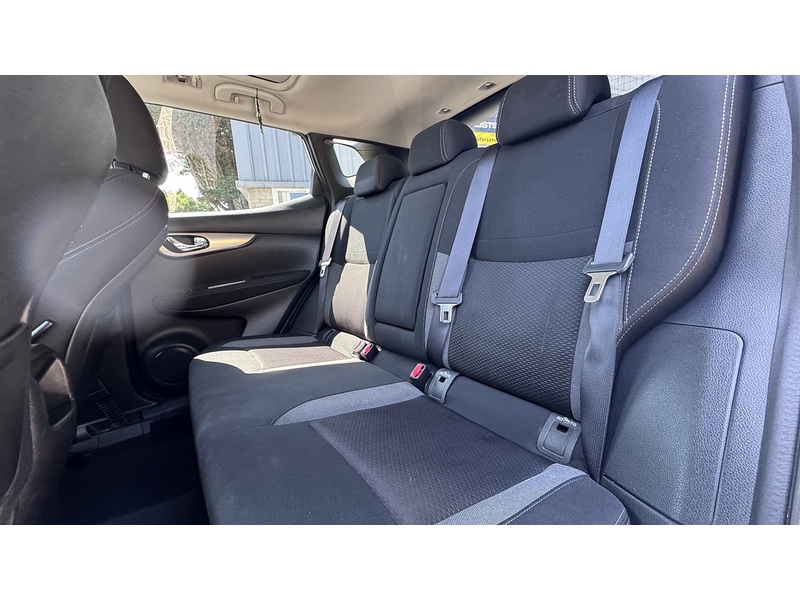 Nissan 1.5 dCi N-Connecta SUV 5dr Diesel Manual Euro 6 (s/s) (110 ps)