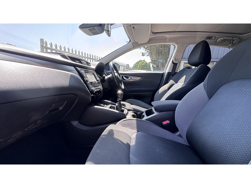 Nissan 1.5 dCi N-Connecta SUV 5dr Diesel Manual Euro 6 (s/s) (110 ps)