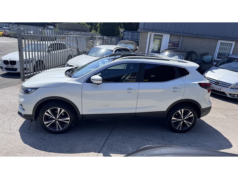 Nissan 1.5 dCi N-Connecta SUV 5dr Diesel Manual Euro 6 (s/s) (110 ps)