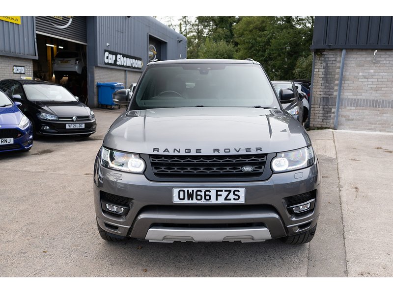 Land Rover 3.0 SD V6 HSE Dynamic SUV 5dr Diesel Auto 4WD Euro 6 (s/s) (306 ps)