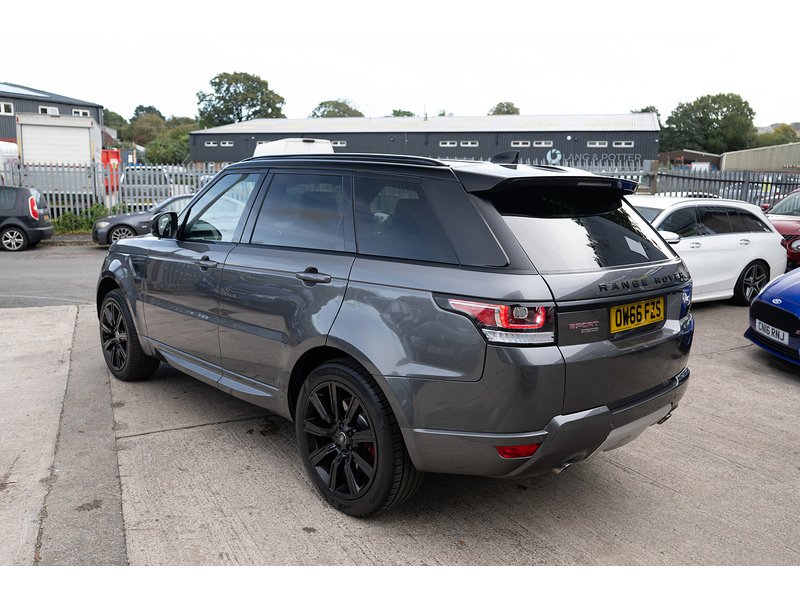 Land Rover 3.0 SD V6 HSE Dynamic SUV 5dr Diesel Auto 4WD Euro 6 (s/s) (306 ps)