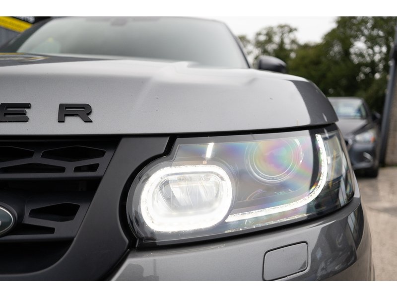 Land Rover 3.0 SD V6 HSE Dynamic SUV 5dr Diesel Auto 4WD Euro 6 (s/s) (306 ps)