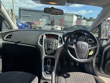 Energy Hatchback 1.6 Manual Petrol