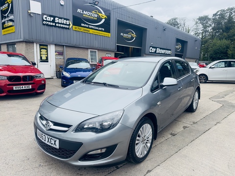 Vauxhall Energy Hatchback 1.6 Manual Petrol