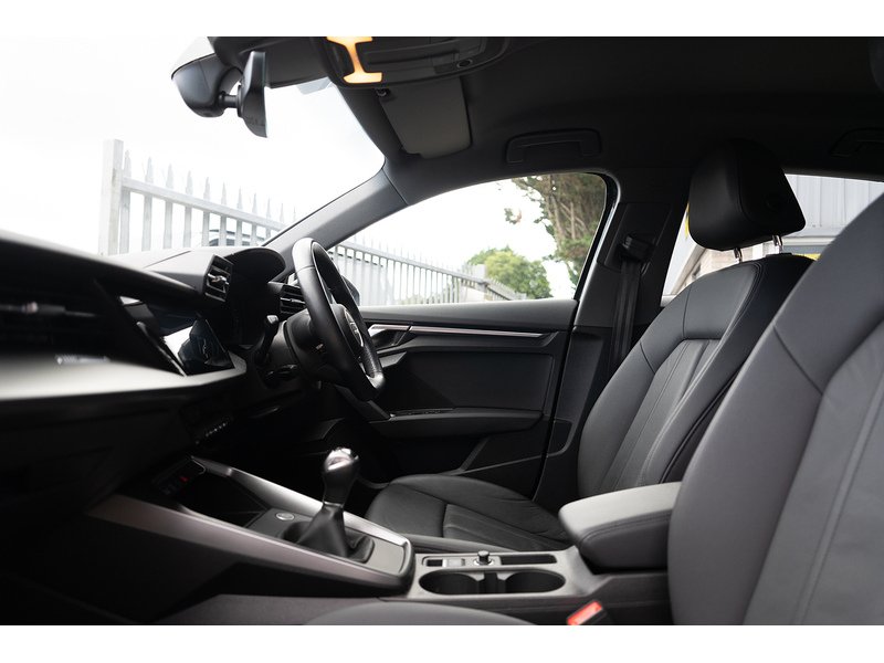 Audi 1.5 TFSI 35 Sport Sportback 5dr Petrol Manual Euro 6 (s/s) (150 ps)