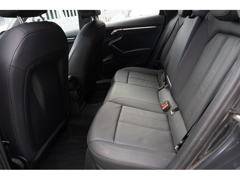 Audi 1.5 TFSI 35 Sport Sportback 5dr Petrol Manual Euro 6 (s/s) (150 ps)