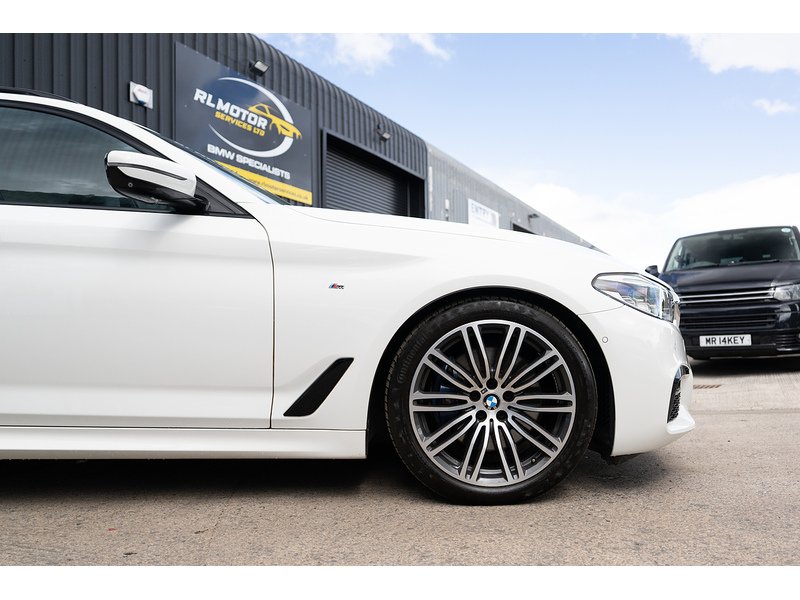 BMW 530I M Sport Touring 2.0 5dr Estate Automatic Petrol