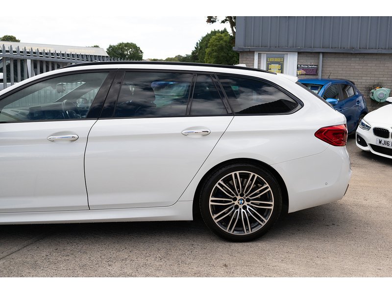 BMW 530I M Sport Touring 2.0 5dr Estate Automatic Petrol