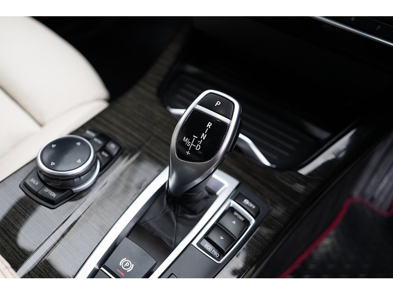 BMW 3.0 35d M Sport SUV 5dr Diesel Auto xDrive Euro 6 (s/s) (313 ps)