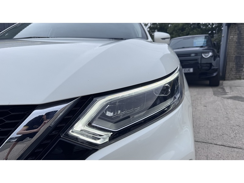 Nissan 1.6 dCi Tekna SUV 5dr Diesel XTRON Euro 6 (s/s) (130 ps)