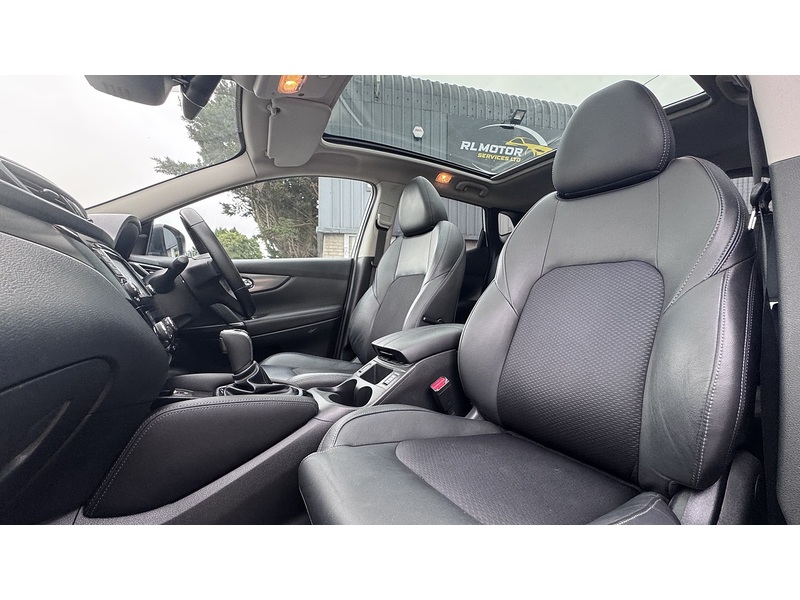 Nissan 1.6 dCi Tekna SUV 5dr Diesel XTRON Euro 6 (s/s) (130 ps)