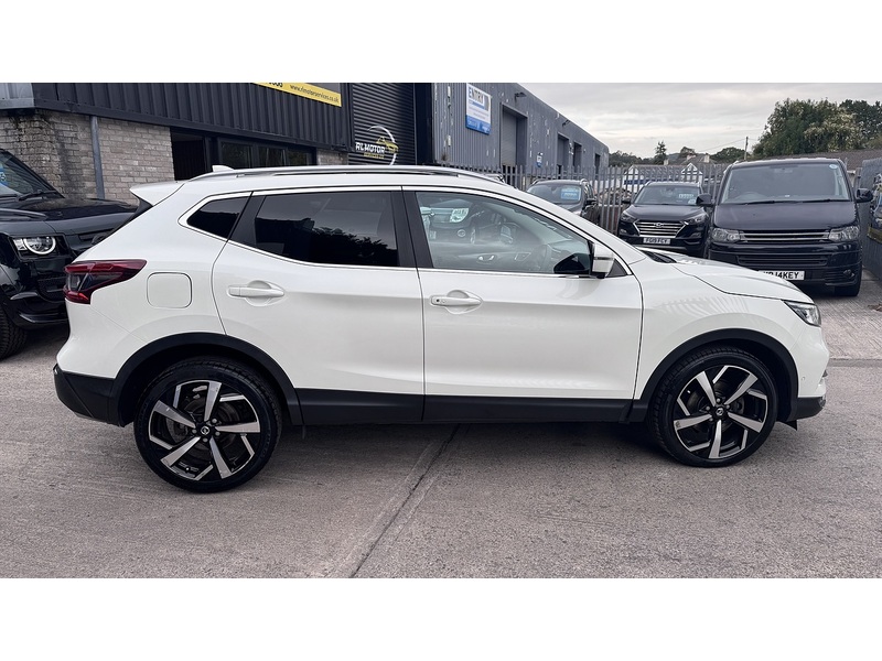 Nissan 1.6 dCi Tekna SUV 5dr Diesel XTRON Euro 6 (s/s) (130 ps)
