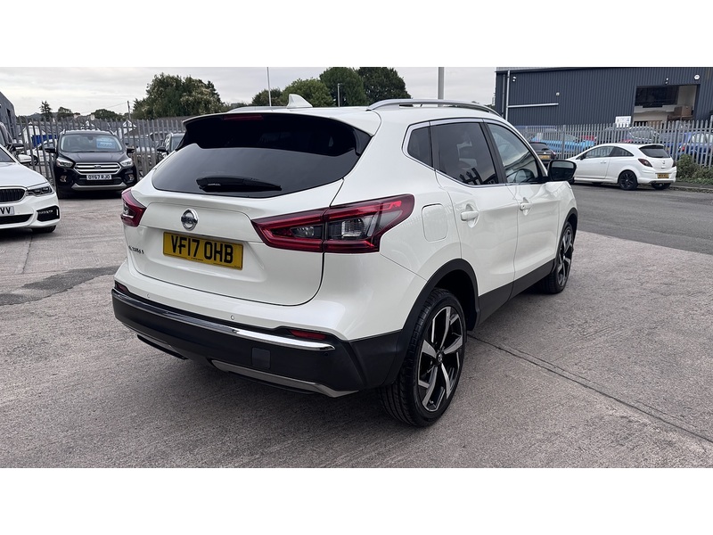 Nissan 1.6 dCi Tekna SUV 5dr Diesel XTRON Euro 6 (s/s) (130 ps)