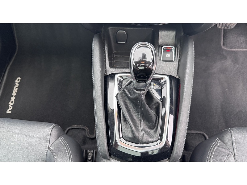 Nissan 1.6 dCi Tekna SUV 5dr Diesel XTRON Euro 6 (s/s) (130 ps)