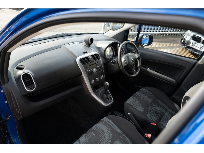 Vauxhall 1.2 VVT SE MPV 5dr Petrol Auto Euro 5 (94 ps)