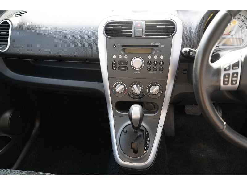 Vauxhall 1.2 VVT SE MPV 5dr Petrol Auto Euro 5 (94 ps)