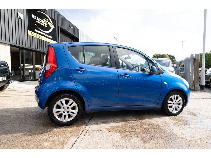 Vauxhall 1.2 VVT SE MPV 5dr Petrol Auto Euro 5 (94 ps)