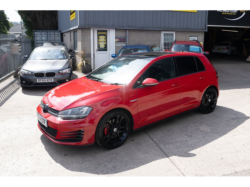 Volkswagen 2.0 TDI BlueMotion Tech GTD Hatchback 5dr Diesel Manual Euro 6 (s/s) (184 ps)