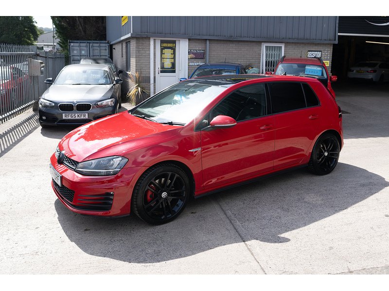 Volkswagen 2.0 TDI BlueMotion Tech GTD Hatchback 5dr Diesel Manual Euro 6 (s/s) (184 ps)