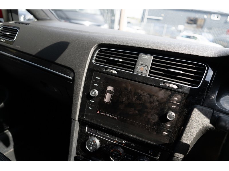 Volkswagen 2.0 TDI BlueMotion Tech GTD Hatchback 5dr Diesel Manual Euro 6 (s/s) (184 ps)