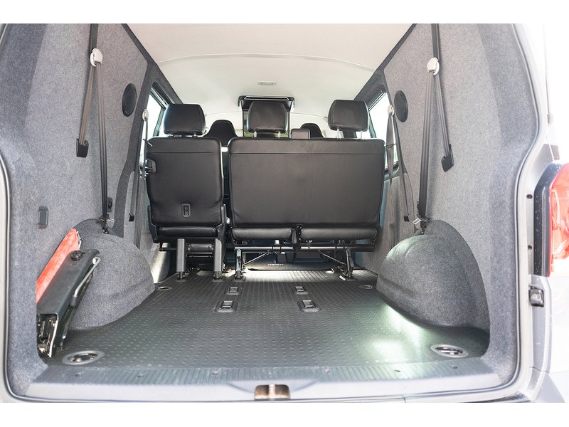 Volkswagen 2.0 TDI T32 Highline Kombi Double Cab 5dr Diesel DSG FWD SWB Euro 6 (s/s) (150 ps)