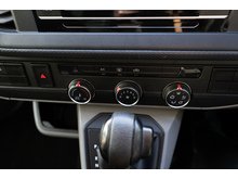 2.0 TDI T32 Highline Kombi Double Cab 5dr Diesel DSG FWD SWB Euro 6 (s/s) (150 ps)