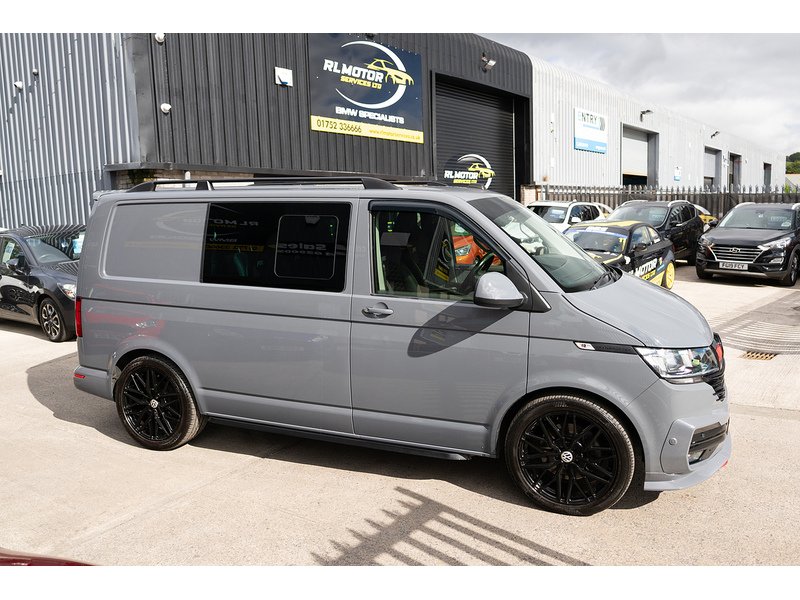 Volkswagen 2.0 TDI T32 Highline Kombi Double Cab 5dr Diesel DSG FWD SWB Euro 6 (s/s) (150 ps)