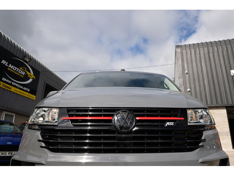 Volkswagen 2.0 TDI T32 Highline Kombi Double Cab 5dr Diesel DSG FWD SWB Euro 6 (s/s) (150 ps)