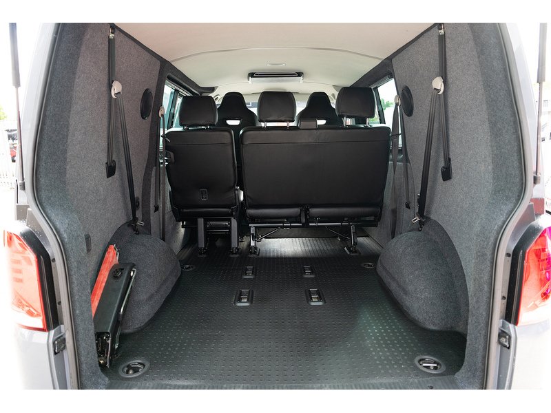 Volkswagen 2.0 TDI T32 Highline Kombi Double Cab 5dr Diesel DSG FWD SWB Euro 6 (s/s) (150 ps)
