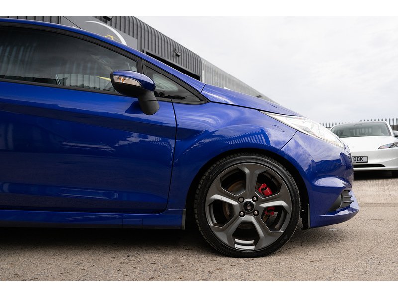Ford 1.6T EcoBoost ST-2 Hatchback 3dr Petrol Manual Euro 6 (182 ps)