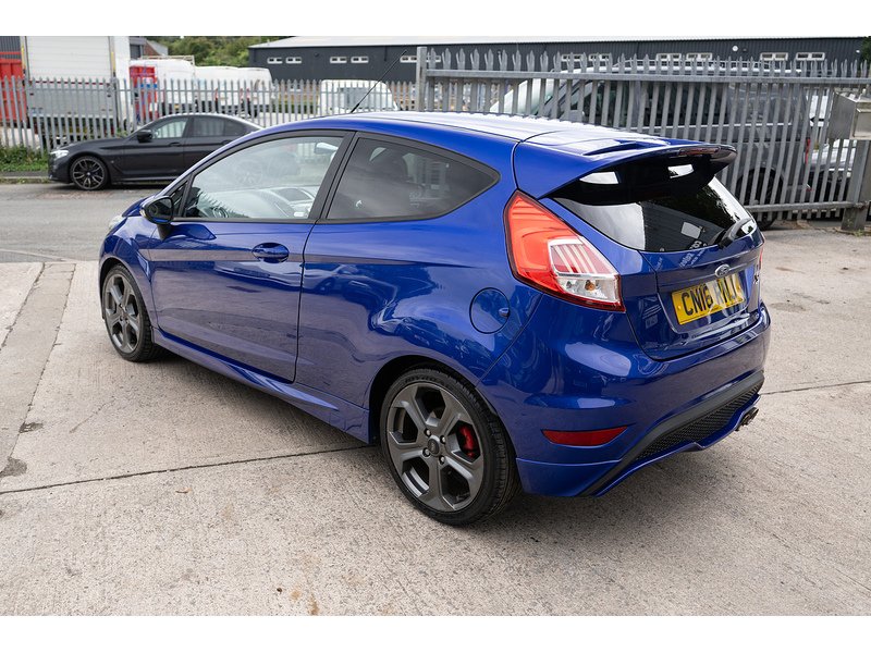 Ford 1.6T EcoBoost ST-2 Hatchback 3dr Petrol Manual Euro 6 (182 ps)