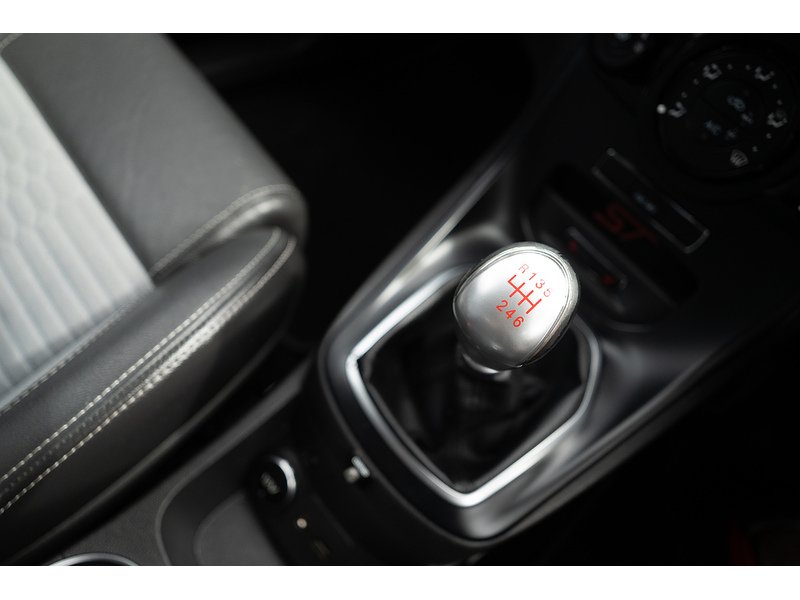 Ford 1.6T EcoBoost ST-2 Hatchback 3dr Petrol Manual Euro 6 (182 ps)