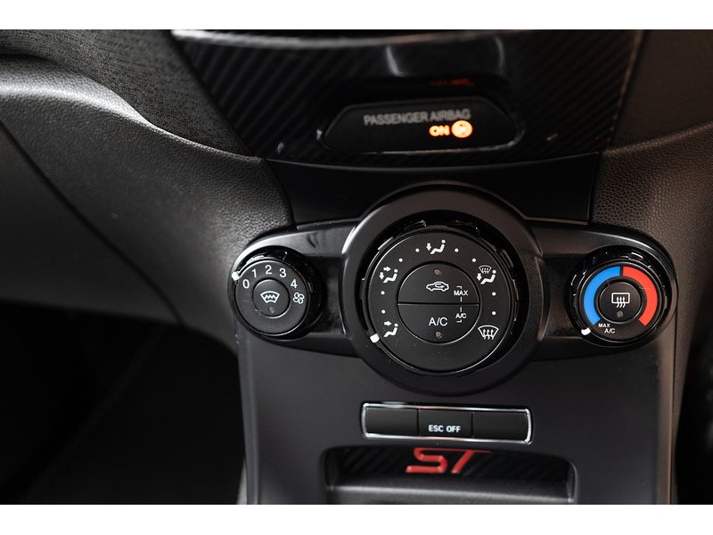 Ford 1.6T EcoBoost ST-2 Hatchback 3dr Petrol Manual Euro 6 (182 ps)