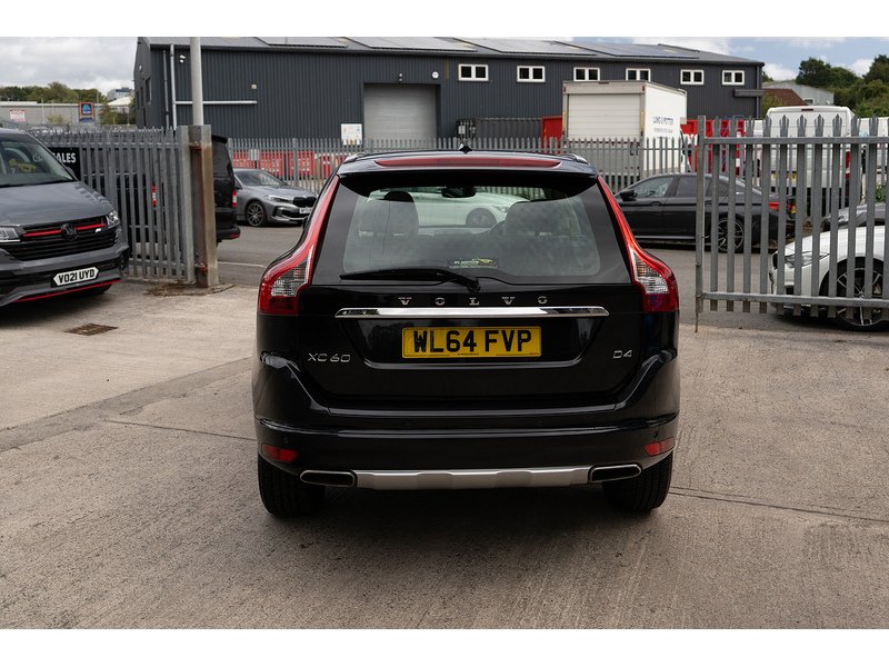 Volvo 2.0 D4 SE Lux Nav SUV 5dr Diesel Manual Euro 6 (s/s) (181 ps)